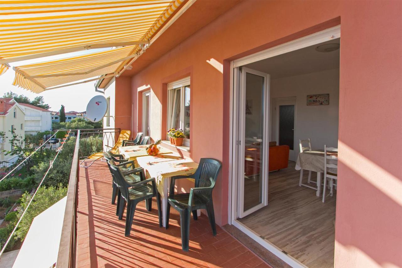 Nella Appartement Zadar Buitenkant foto