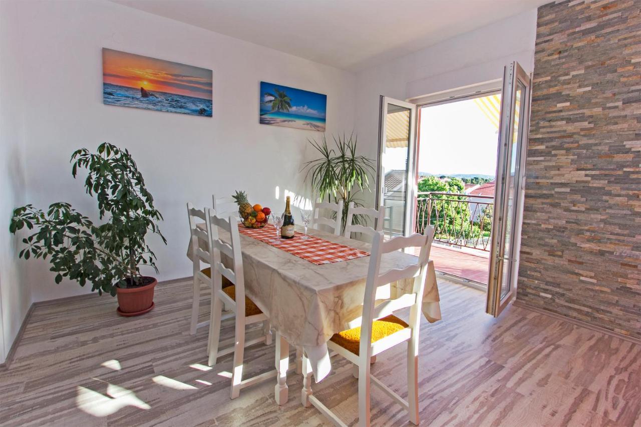 Nella Appartement Zadar Buitenkant foto