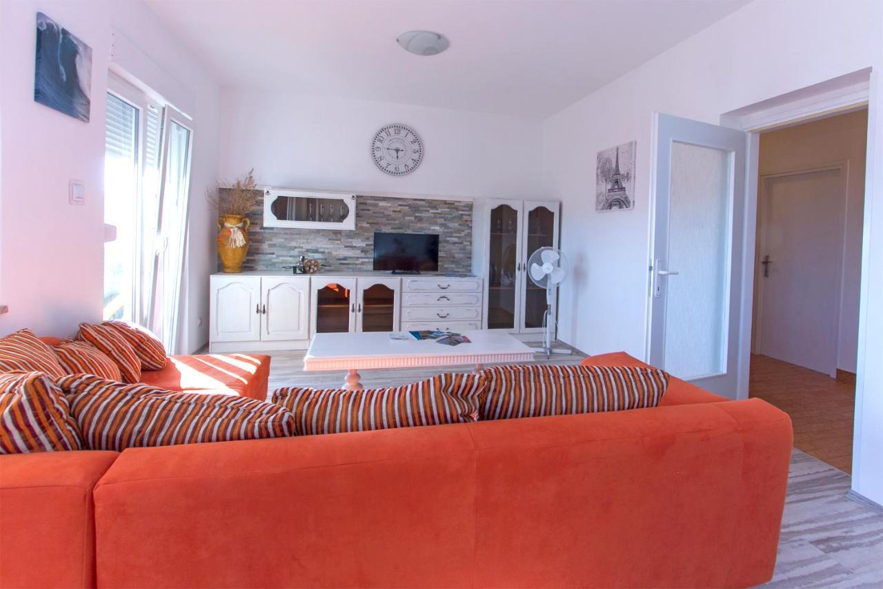 Nella Appartement Zadar Buitenkant foto