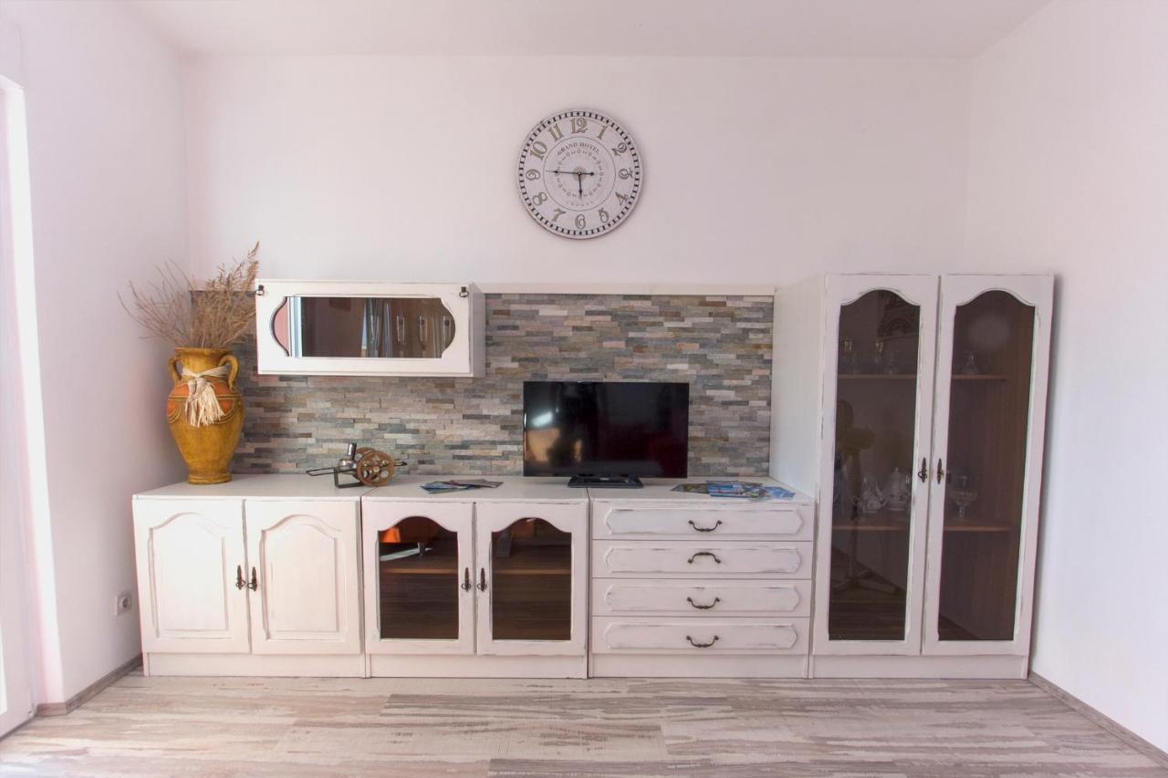 Nella Appartement Zadar Buitenkant foto